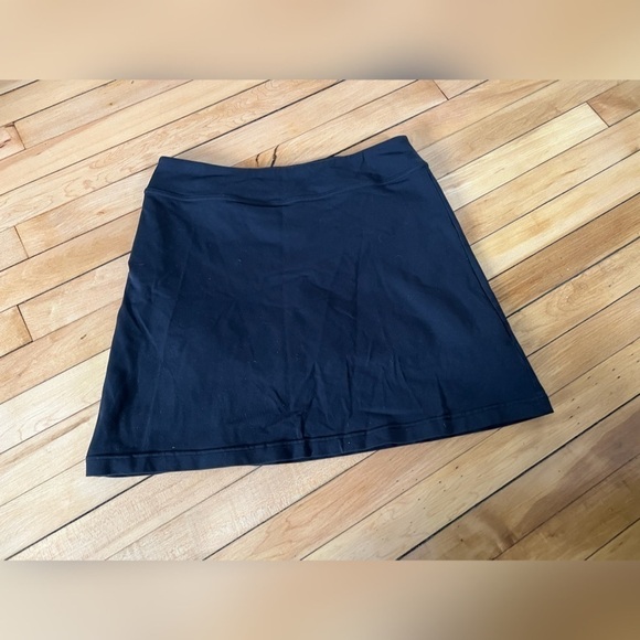 Athleta Pants - Athleta black skort